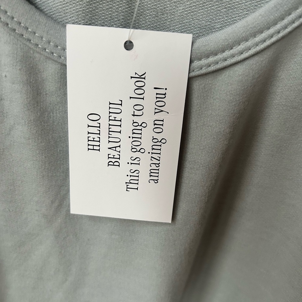 NWT Watermelon Boutique Seafoam Cold Shoulder Top | Cutout Sleeve Summer Tee - Picture 5 of 8